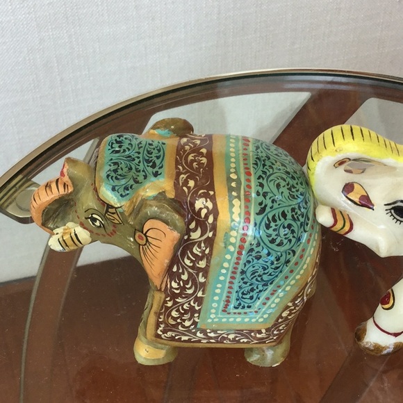 Beautiful Set of Indian Elephants - Picture 4 of 4